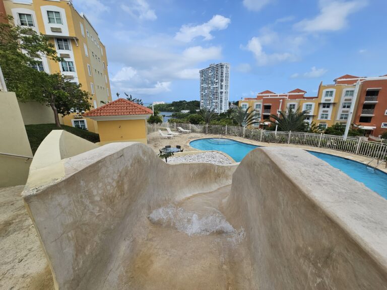 2nd Pool with Water Slide