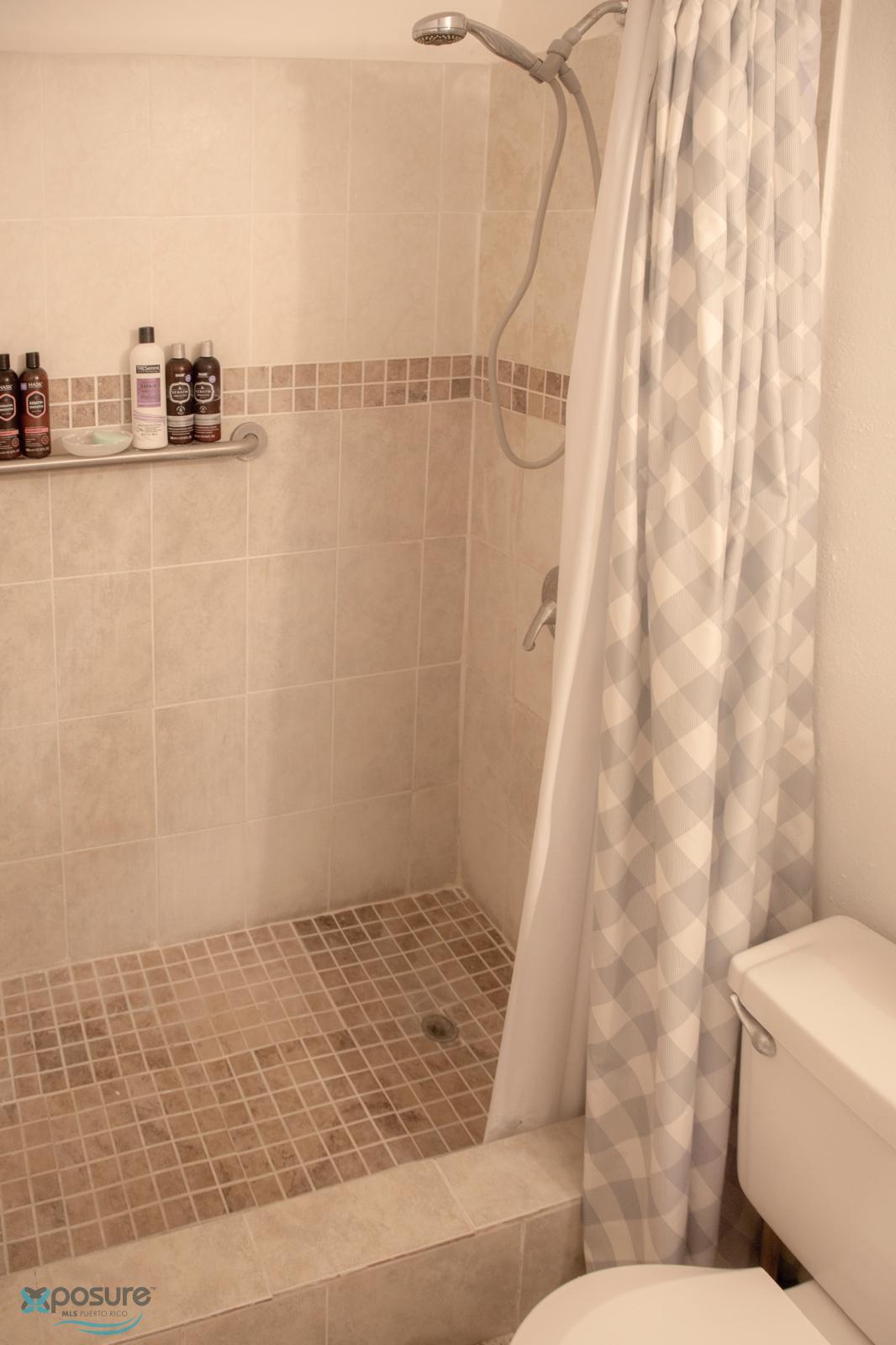 Apt 3 Bathroom