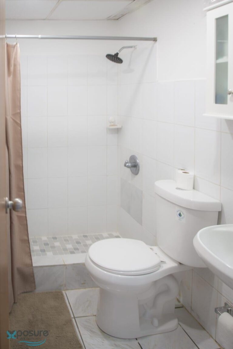 Apt 3 Upstairs Bathroom