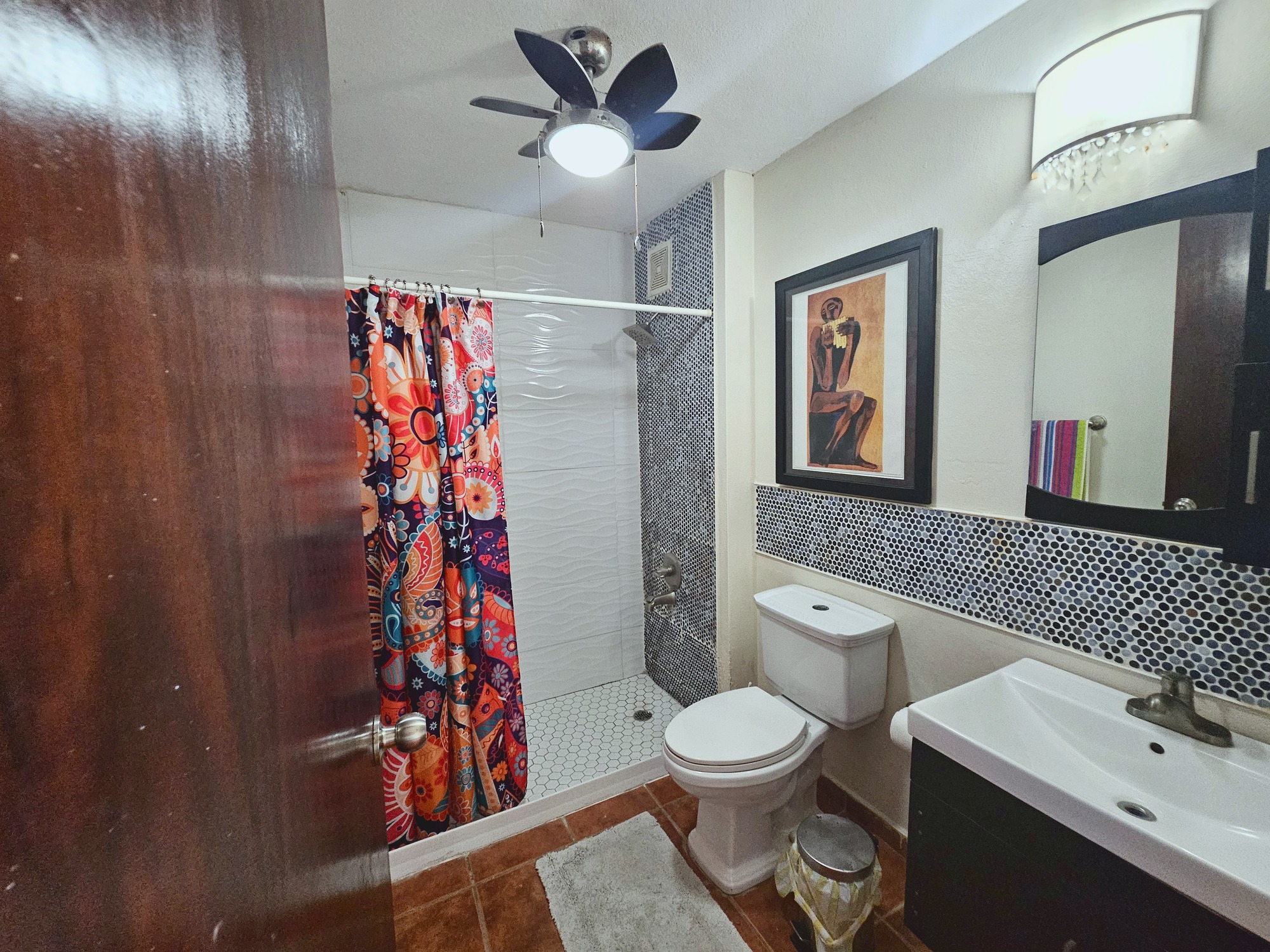 2nd Bathroom