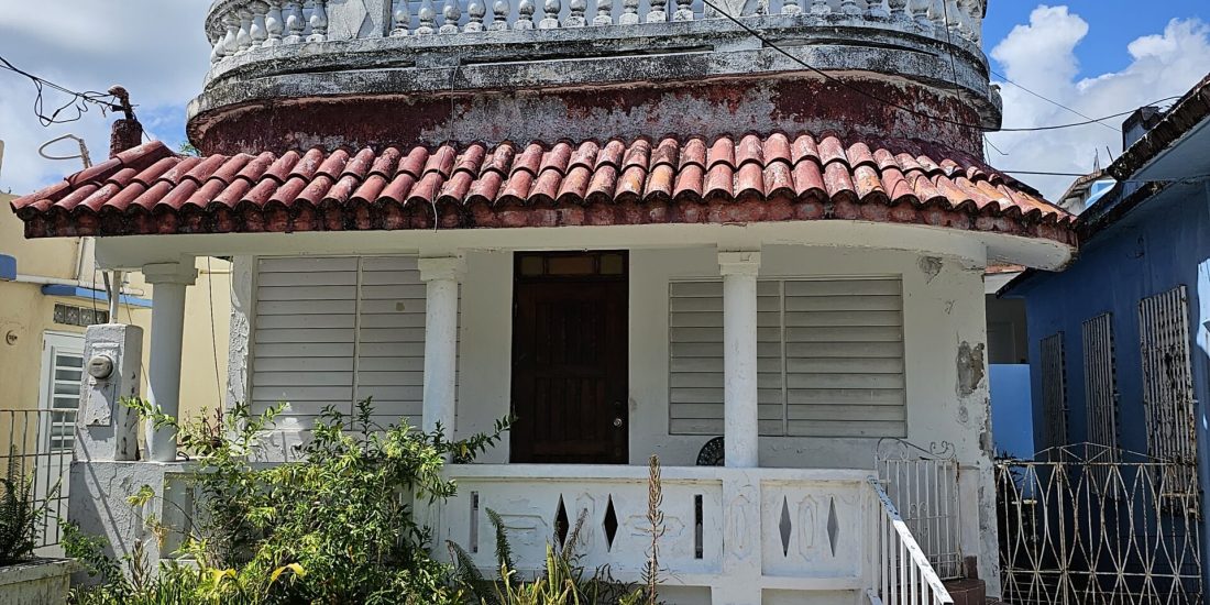 House For Sale Malecon Naguabo